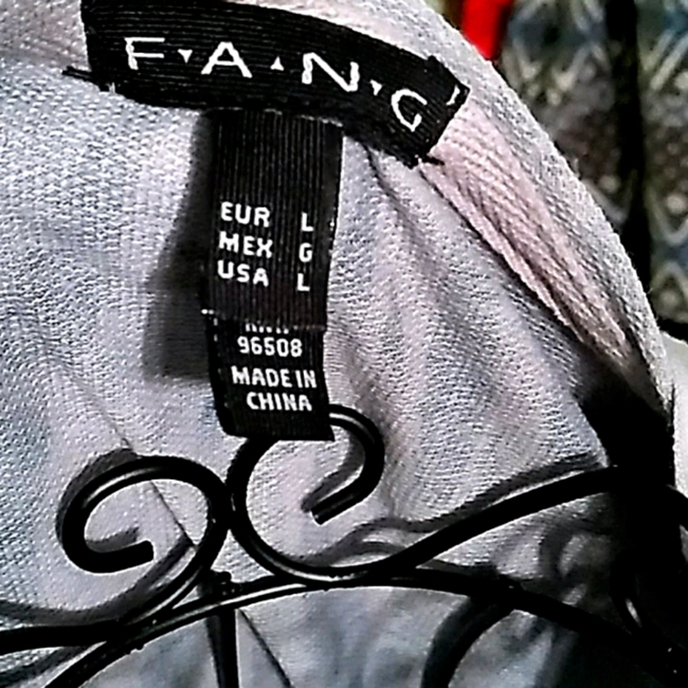 Lightweight jacket - Picture 2 of 2